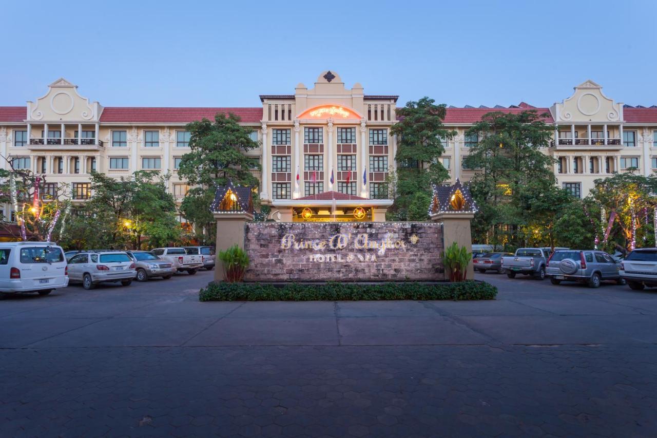 Prince Angkor Hotel & Spa Sziemreap Kültér fotó