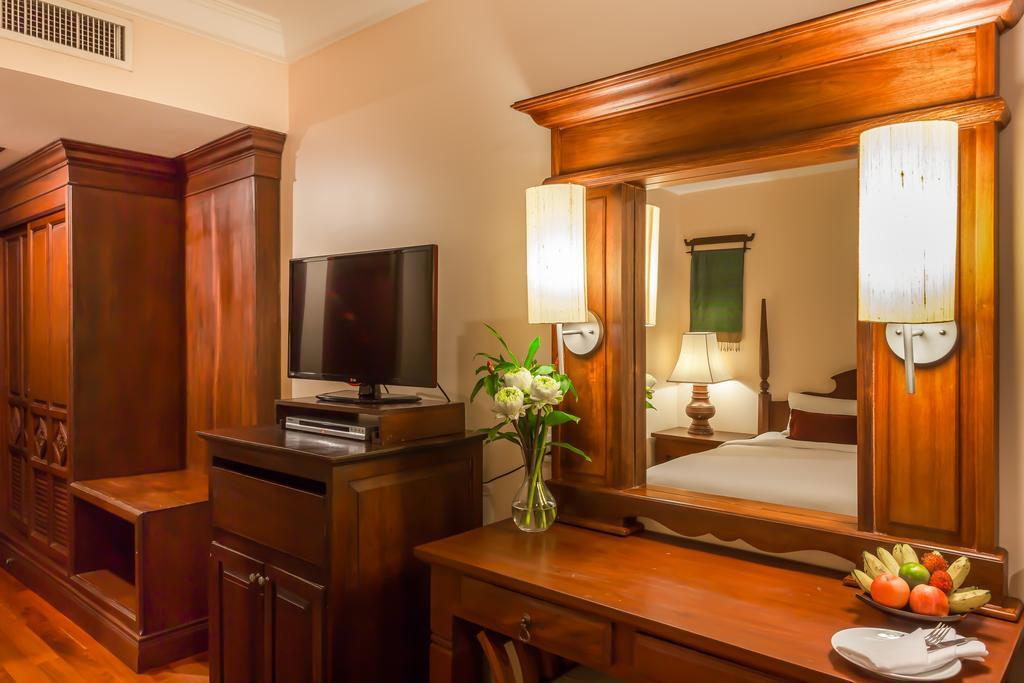 Prince Angkor Hotel & Spa Sziemreap Kültér fotó