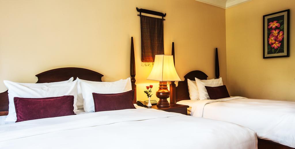 Prince Angkor Hotel & Spa Sziemreap Kültér fotó